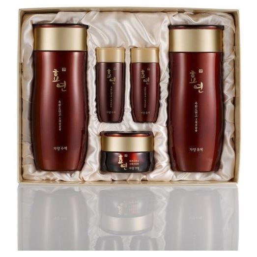 Welcos Skin Care Hyo Yeon Jayang Skin Care 2 Items Set  Набор для лица уходовый 