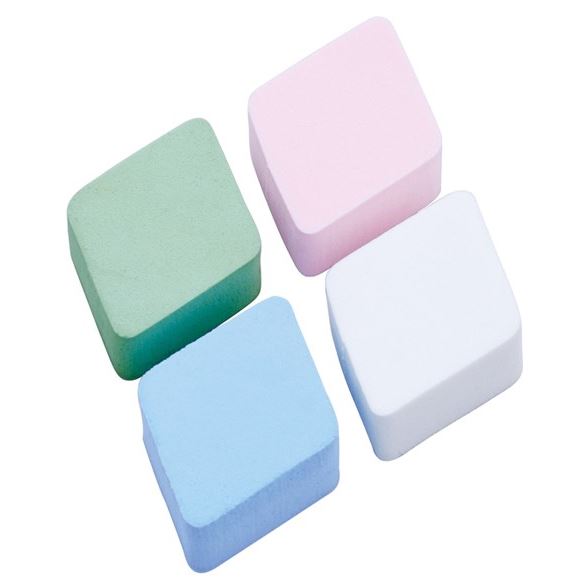 Dewal Professional Аксессуары для макияжа N21 Губка макияжная цветная   Губка макияжная цветная, упаковка 4 штуки