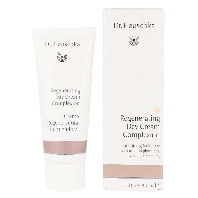 Dr. Hauschka Regeneration Regenerating Day Cream Complexion (Regeneration Tagescreme Balance) Регенерирующий дневной тональный крем 