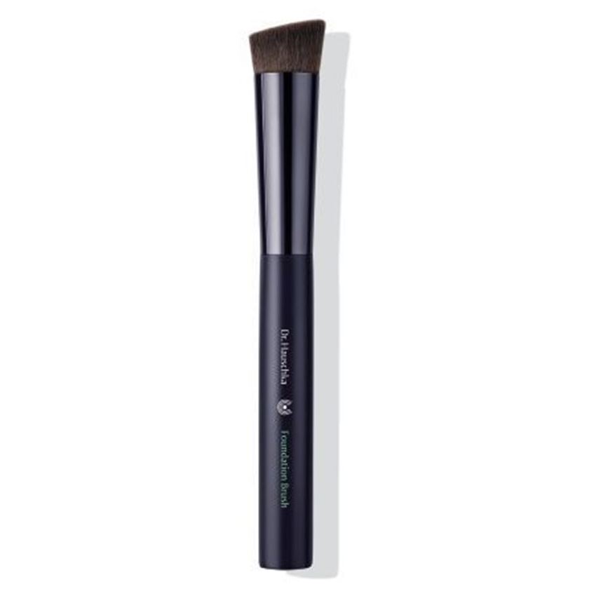 Dr. Hauschka Accessories Foundation Brush Кисть для нанесения тонального крема