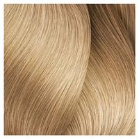 10 Очень-очень светлый блондин